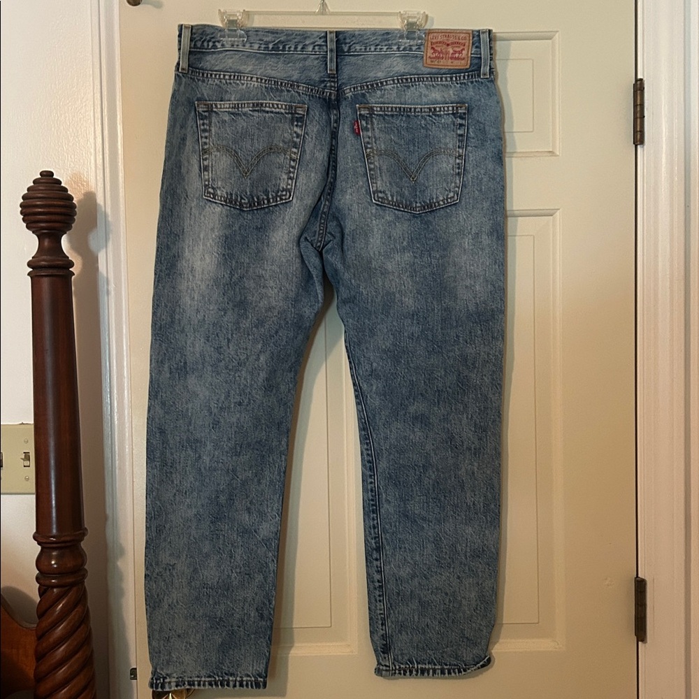 Levi’s 501 Distressed Women’s Jeans - Picture 2 of 10
